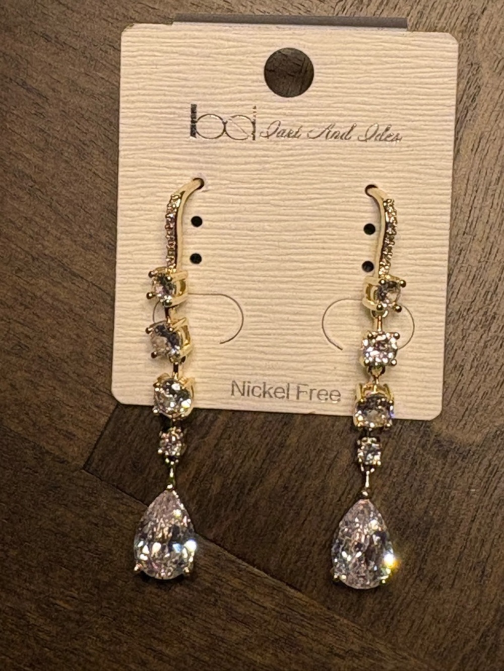 Dazzling Gold-Tone Teardrop Drop Earrings with Rhinestones